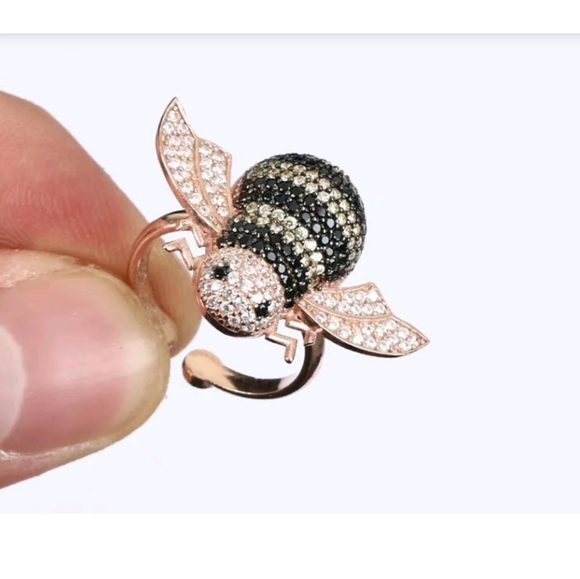 Sweet onyx & topaz bumble bee ring sz6 adjustable - Picture 2 of 4